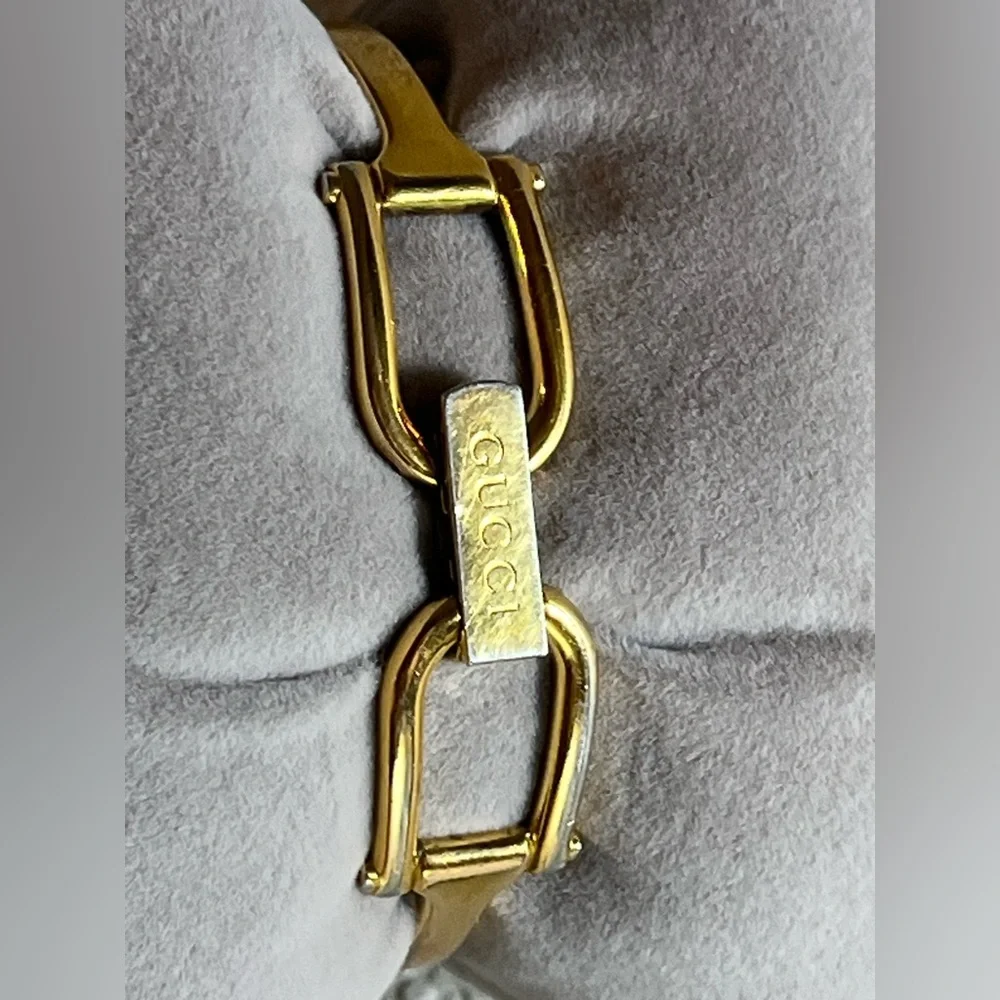 *READ.. GUCCI 1500L BANGLE GOLD PLATED black watch - Picture 10 of 13
